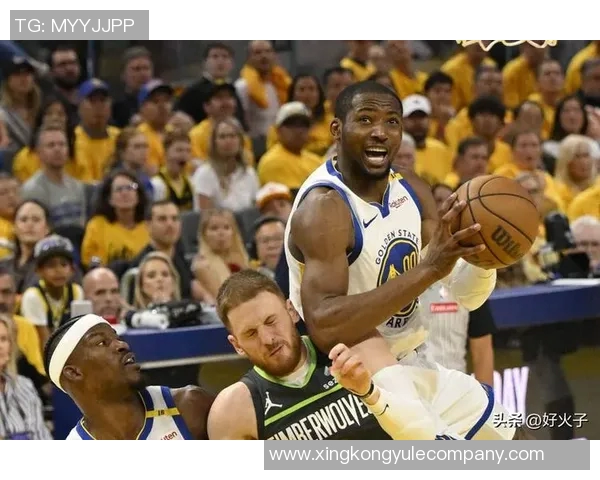 巴特勒称赞库明加为攻防核心近期表现令人惊艳助力球队目标实现 巴特勒称赞库明加为攻防核心近期表现令人惊艳助力球队目标实现