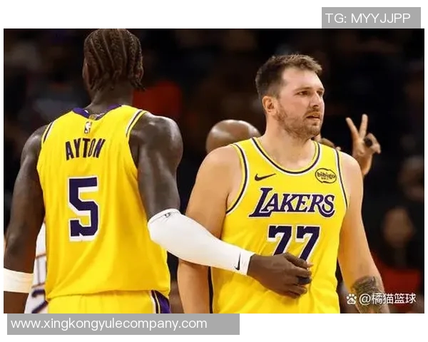 湖记：詹姆斯退役传闻东契奇与里夫斯尚未直接询问他